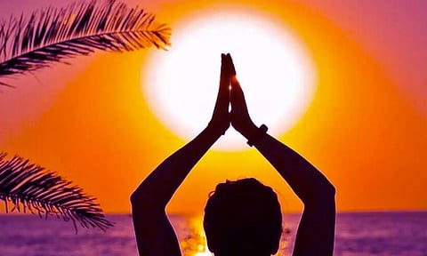 சூரியனை தரிசனம் செய்தல்