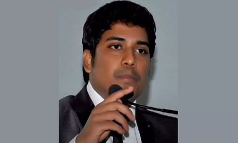 பாலியல் புகார்: பள்ளி முதல்வர் போக்சோவில் கைது