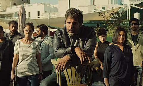 மறுபடியும் முதல்ல இருந்தா.. பிப்ரவரியில் வெளியாகும் துருவ நட்சத்திரம்