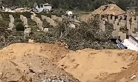 பிணங்களில் பணய கைதிகள் உள்ளனரா? - இடுகாட்டில் ஆராயும் இஸ்ரேல்