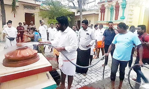 ராமேசுவரம் ஸ்ரீராமர் கோவிலில் அண்ணாமலை தூய்மைப்பணி