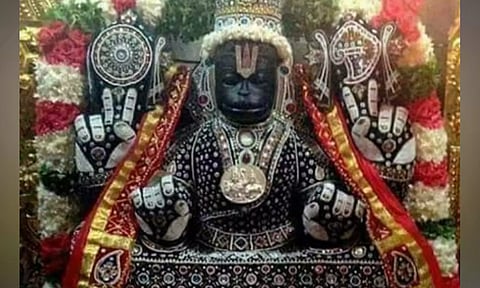 ஆஞ்சநேயர் மாலைகளின் சிறப்பு