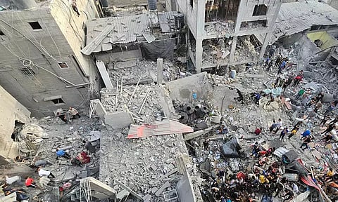 இஸ்ரேல் தாக்குதல்: காசாவில் உயிரிழந்தோர் எண்ணிக்கை 25 ஆயிரத்தை தாண்டியது