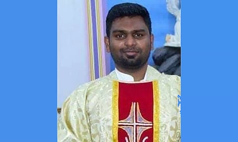 பாதிரியார் ராபின்சன்