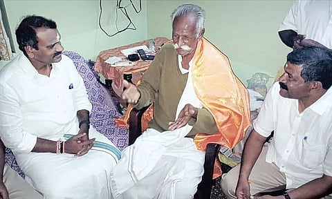 பெண்களுக்கும் சமமான அதிகாரமளித்து பயிற்சி கொடுத்த முன்னோடி- மந்திரி எல்.முருகன் நேரில் வாழ்த்து