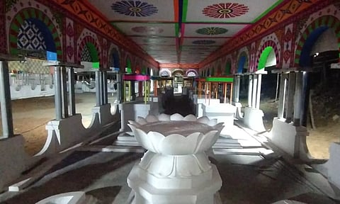 கும்பாபிஷேகத்திற்காக அமைக்கப்பட்டுள்ள யாகசாலைகள்.