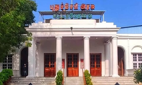 புதுச்சேரியில் ஆட்சியாளர்கள்-அதிகாரிகள் மோதலுக்கு முற்றுப்புள்ளி வருமா?