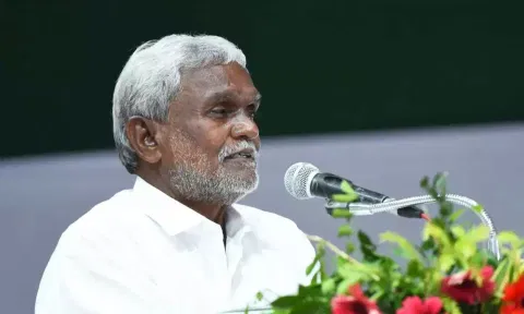 ஜார்கண்ட் மாநில முதல்வராக இன்று பதவி ஏற்கிறார் சம்பாய் சோரன்