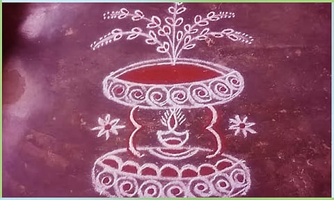 துளசி மாடக்கோலம்