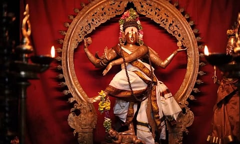 ருத்ர தாண்டவம் ஆடிய ஈசன்