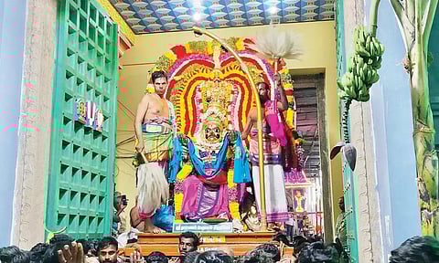 திருநாங்கூரில், விடிய, விடிய நடந்த வீதிஉலா