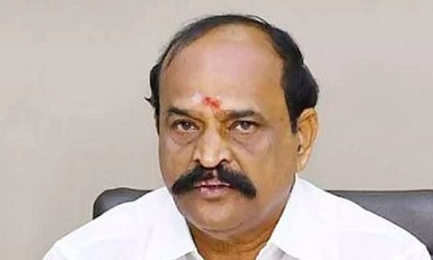 வேட்டையன் படத்தில் சர்ச்சைக்குரிய காட்சியை நீக்காவிட்டால் போராட்டம்- கடம்பூர் ராஜூ