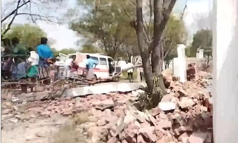 விருதுநகர் பட்டாசு ஆலை விபத்தில் 3 பேர் மீது வழக்கு: ஒருவர் கைது