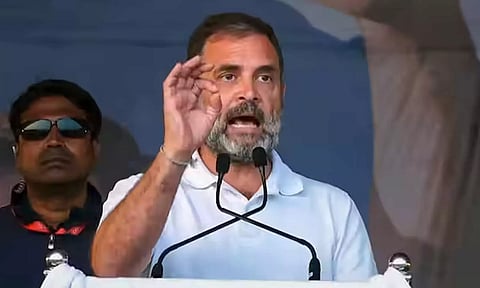 உத்தரபிரதேசத்தில் வேலையின்மையால் இளைஞர்கள் திண்டாட்டம்- ராகுல்காந்தி குற்றச்சாட்டு