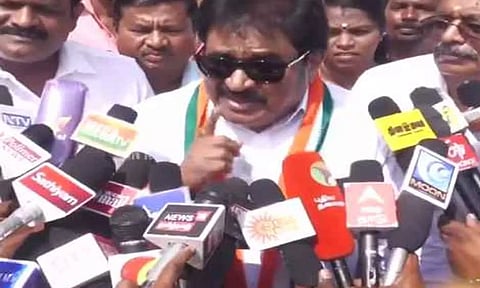 நான் பாஜகவில் இணைவதாக சொல்பவனை செருப்பால அடிப்பேன்: திருநாவுகரசர் எம்.பி