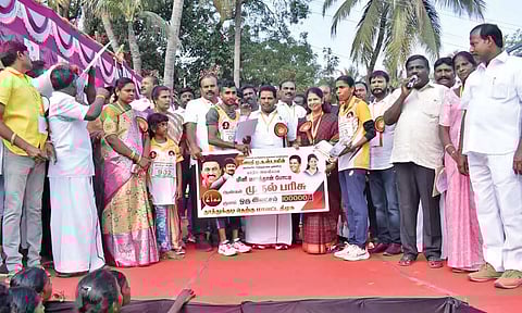 முதலமைச்சர் பிறந்த நாளை முன்னிட்டு மாநில அளவிலான மினி மாரத்தான் போட்டி- கனிமொழி தொடங்கி வைத்தார்