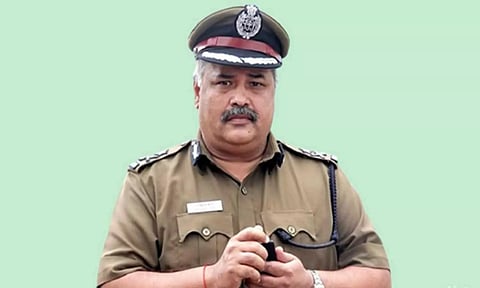 பாலியல் வழக்கு: முன்னாள் சிறப்பு டி.ஜி.பி ராஜேஷ் தாஸ் தலைமறைவு