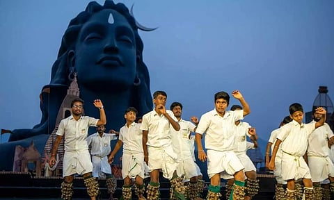 'தமிழ் தெம்பு' திருவிழா: ஆதியோகி முன்பு மார்ச் 17-ந்தேதி வரை தினமும் நடைபெறும்