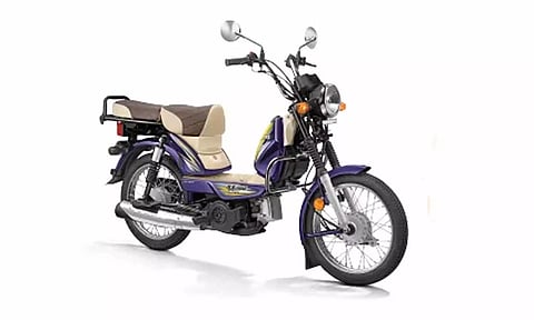 ரிலீசுக்கு ரெடியாகும் டி.வி.எஸ். XL EV - வெளியான முக்கிய தகவல்