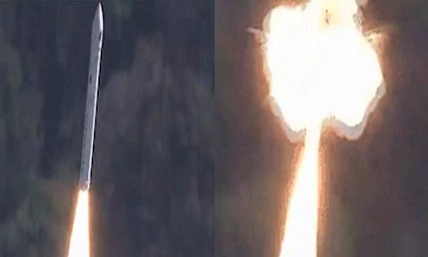 ஜப்பான்- நடுவானில் வெடித்துச் சிதறிய தனியார் ராக்கெட்