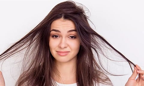 முடிகொட்டும் பிரச்சனைக்கு என்ன காரணம் தெரியுமா...?