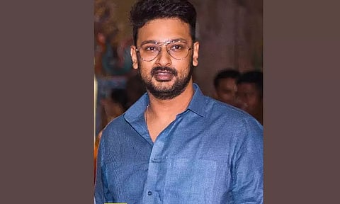 மு.க.அழகிரி மகன் வேலூர் ஆஸ்பத்திரியில் அனுமதி