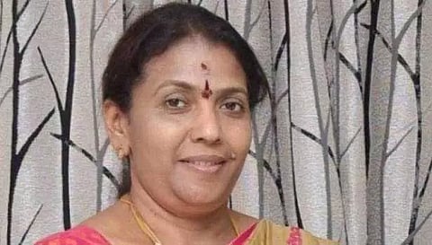 அ.தி.மு.க. மக்களுடன் அமைத்து இருப்பதே 'மெகா கூட்டணி'