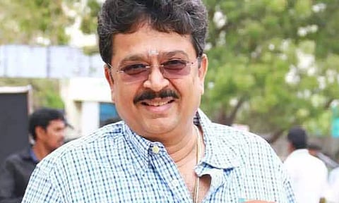 பெண் பத்திரிகையாளர்கள் குறித்து அவதூறு: எஸ்.வி.சேகர் சிறை தண்டனை நிறுத்திவைப்பு