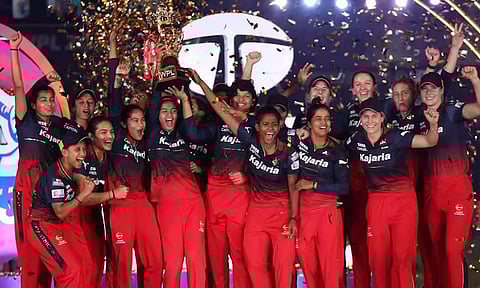 சமூக வலைதளங்களில் புதிய சாதனை படைத்த ஆர்சிபி