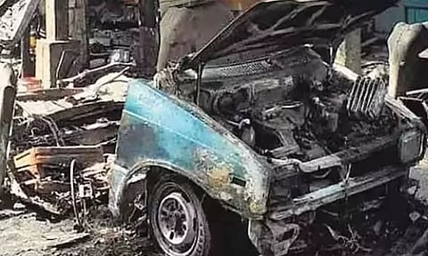 கோவை கார் குண்டுவெடிப்பு வழக்கு: காவலில் எடுக்கப்பட்ட 3 பேரிடம் கோவையில் விசாரணை