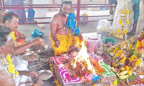 நெல்லை, தென்காசி, தூத்துக்குடி சாஸ்தா கோவில்களில் திரண்ட பக்தர்கள்