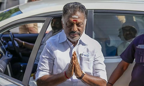 ராமநாதபுரம் தொகுதியில் 5 பன்னீர்செல்வங்களின் மனுக்கள் ஏற்பு