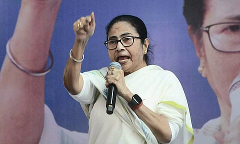 என் வாழ்நாளில் இவ்வளவு ஆபத்தான தேர்தலை பார்த்ததில்லை: மம்தா பானர்ஜி
