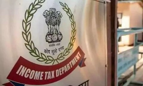 குடிநீர் வடிகால் வாரிய ஒப்பந்ததாரர் வீட்டில் வருமான வரித்துறை சோதனை