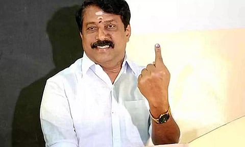 பாஜக வேட்பாளர் நயினார் நாகேந்திரனை தகுதி நீக்கம் செய்ய கோரி திமுக மனு