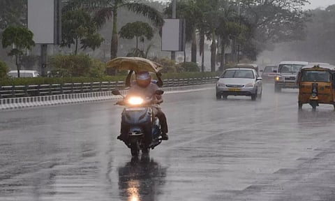 தமிழகத்தில் இன்று 8 மாவட்டங்களில் மழை பெய்ய வாய்ப்பு