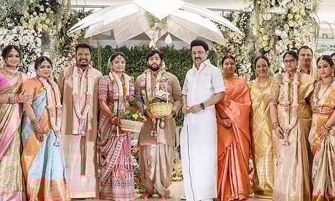 ஷங்கர் மகள் திருமணத்திற்கு நேரில் சென்று வாழ்த்திய முதல்வர்