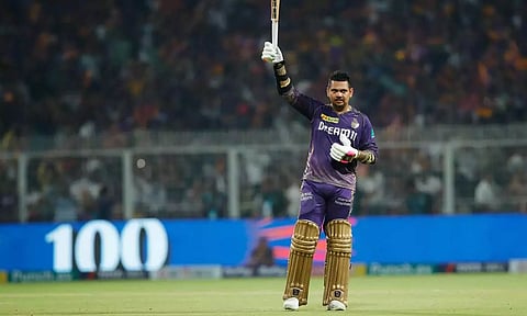 ருத்ரதாண்டவம் ஆடிய சுனில் நரைன்: 49 பந்தில் சதம் விளாசினார்