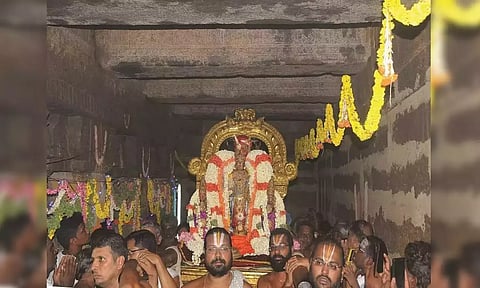 சித்ரா பவுர்ணமி நடவாவி கிணறு உற்சவம்