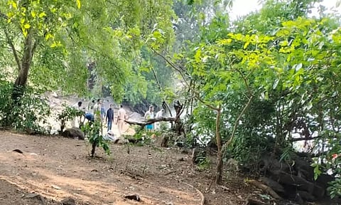 ஆற்றில் மூழ்கி விபரீதம்- குழந்தையை காப்பாற்ற முயன்று 6 பேர் உயிரிழப்பு