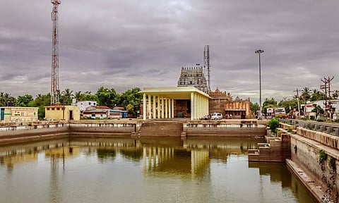 நம்மை மேட்டுக்கு கொண்டு வரும் திட்டை இறைவன்