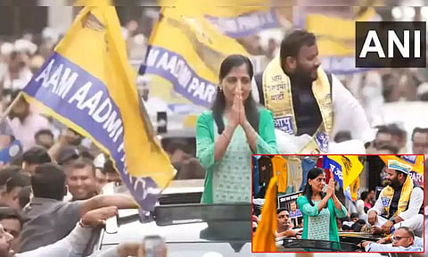 உங்கள் முதல்வர் சிங்கம்: அவரை தலைகுனிய வைக்க முடியாது- ரோடு ஷோவில் கெஜ்ரிவால் மனைவி பேச்சு