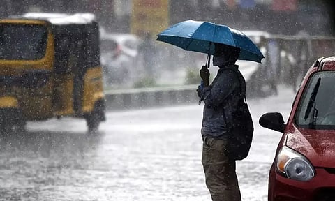 தமிழகத்தில் தென் மாவட்டங்களில் நாளை கன மழைக்கு வாய்ப்பு