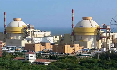 கூடங்குளம் 2-வது அணு உலையில் மின் உற்பத்தி நிறுத்தம்