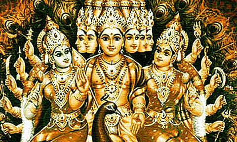 இறைவன் திருவடிகளில் மலர்களை தூவி இந்த திருப்புகழை பாடுங்கள்!