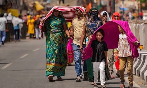 வெப்ப அலை எதிரொலி- வட இந்தியாவில் 5 நாட்களுக்கு ரெட் அலர்ட்