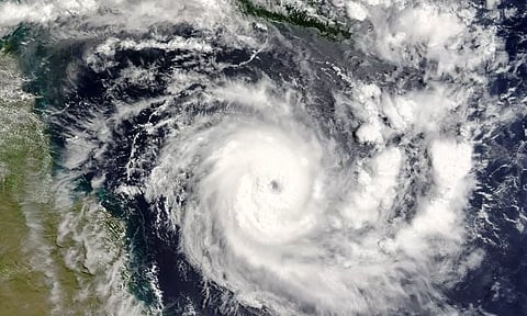 வங்கக்கடலில் உருவானது ரீமால் புயல்