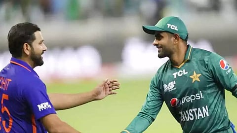 டி20-யில் ரோகித் சர்மா சாதனையை முறியடித்த பாபர் அசாம்