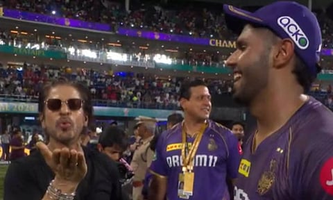 ஹர்சித் ராணா ஸ்டைலில் ஷாருக் கான்... வைரலாகும் வீடியோ