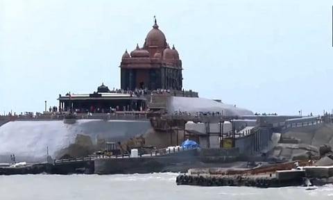 நரேந்திரன் முதல் நரேந்திர மோடி வரை: விவேகானந்தர் பாறையின் சிறப்புகள்